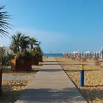 Lucina * Bibione