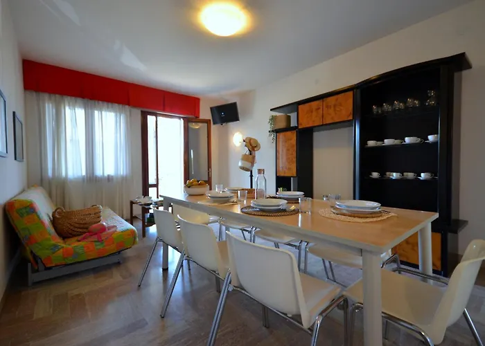 Lucina بيبيوني